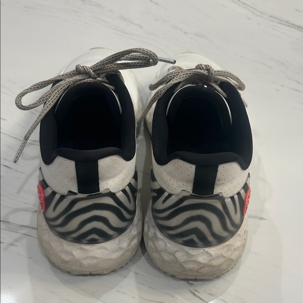 Women’s Golf Shoes by G Fore size 9.5 - Picture 3 of 6